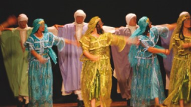 Nine Algerian dancers run away in Canada