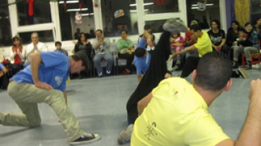 Canada grants Algerian balletâ€™s members asylum licences