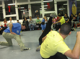 Canada grants Algerian balletâ€™s members asylum licences