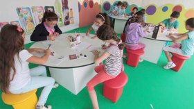 أمريكا ضيف شرف ومسابقة مشتركة مع سفارة بولندا بالجزائر