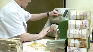 Mohamed Loukal: “We Will Not Reduce Dinar's Value, Removing Black Market Is Postponed”