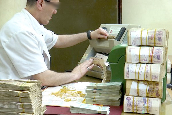 Mohamed Loukal: “We Will Not Reduce Dinar's Value, Removing Black Market Is Postponed”