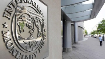 وشهد شاهد.. من “أهلنا”؟