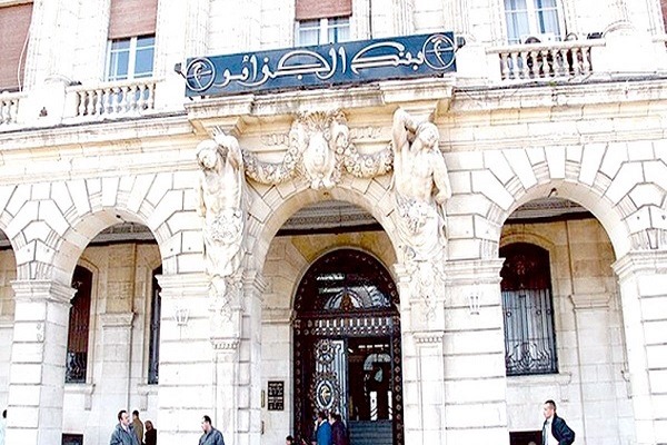 Après 14 ans de restriction, l’Algérie annonce le recours à l’endettement extérieur