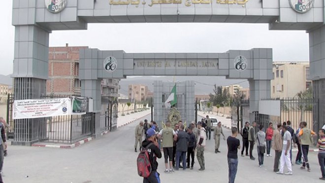 قسم الأدب العربي بجامعة باتنة الأول وطنيا في أطروحات الدكتوراه