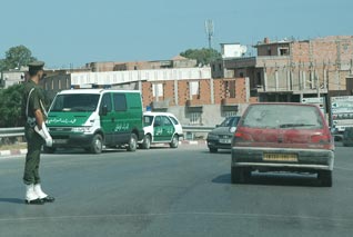 Instructions to punish security personnel and army involved in traffic law violation