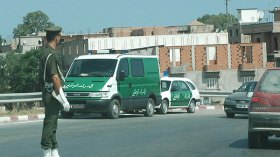 إفطار إجباري في حواجز الدرك لوقف مجازر الطرقات