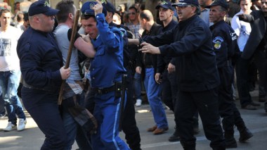 Manifestation de “Barakat”: un an de prison requis contre Mohamed Kadi et Moez Benacir