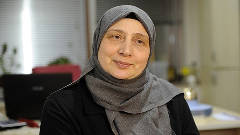 قريبة ضياء بركات: المحجبات في أمريكا خائفات إثر مقتل المسلمين الثلاثة