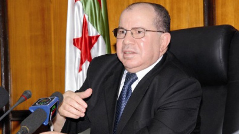 رفع رواتب الشبكة الاجتماعية الى 6000 دج