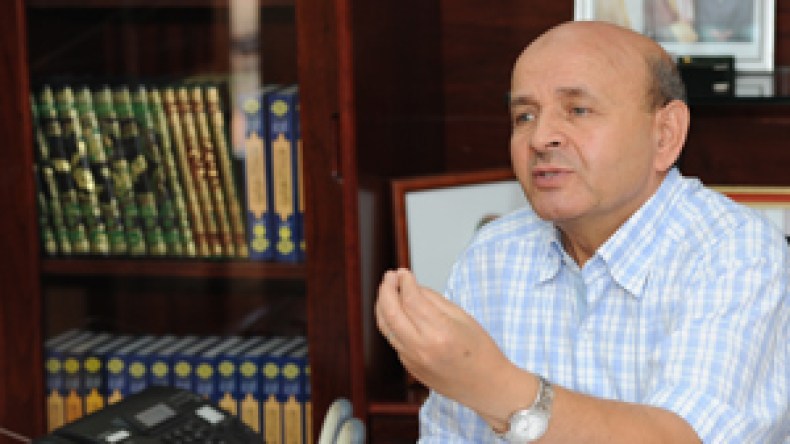 “رقدة الحاج على الكرطون ستتكرر ما لم تحلّ السعودية مشكلة منى”