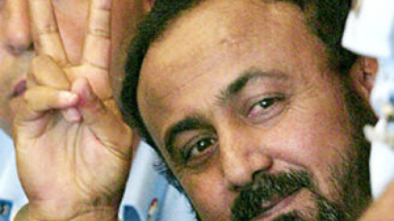 البرغوثي يعتزم ترشيح نفسه للجنة المركزية .. وحماس تشترط