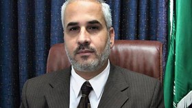 “سنكشف العرب المتواطئين مع الصهاينة”