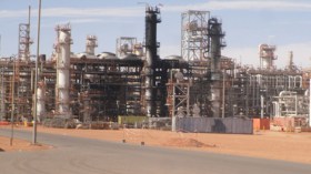 شركات أجنبية تبتز الجزائر لمراجعة شروط تواجدها في الجنوب