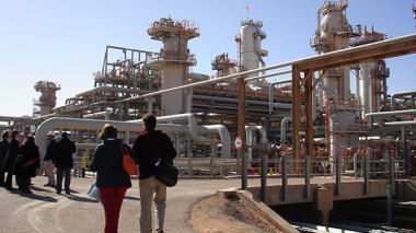 British Petroleum and Statoil deport their workers from Algeria