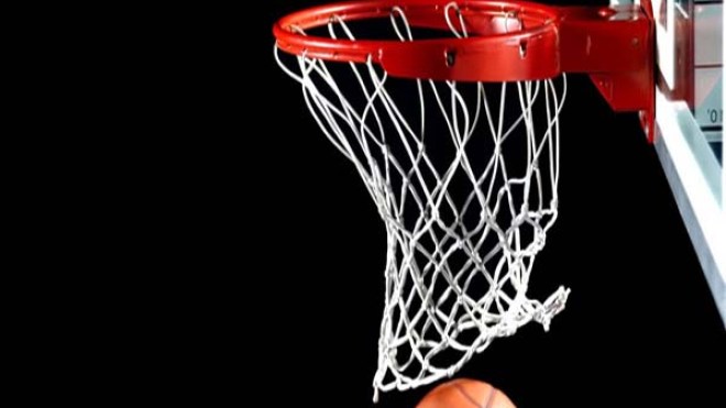 الجزائر تلاقي مالي في المربع الذهبي