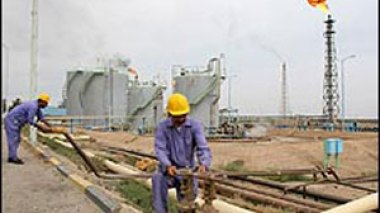 Iraq seeking help to develop oil