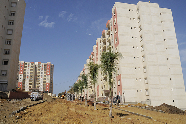 Housing: Government To Resort To Banks To Complete 20.000 AADL Units