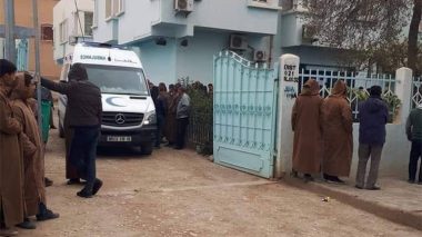 Un Algérien asperge un maire d’essence et y met le feu