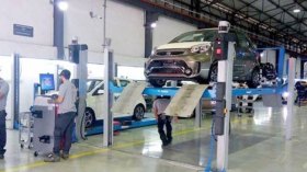 اتفاق بين الإدارة والعمال يفضي لإعادة النشاط لمصنع كيا بولاية باتنة