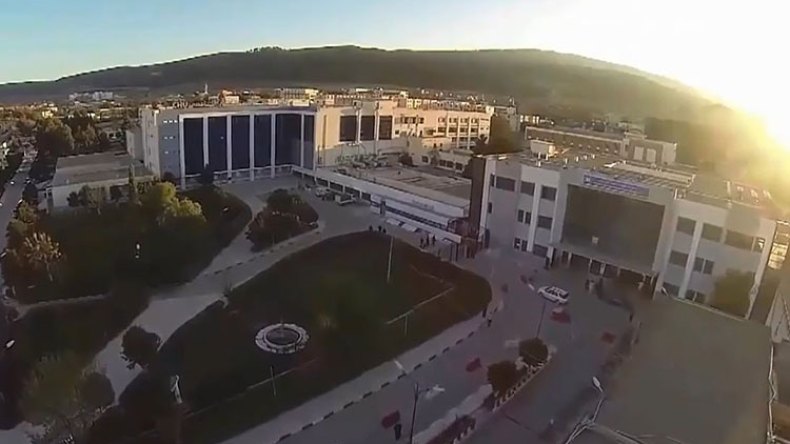 وفاة الشيخ قاتل زوجته بالرصاص في المستشفى