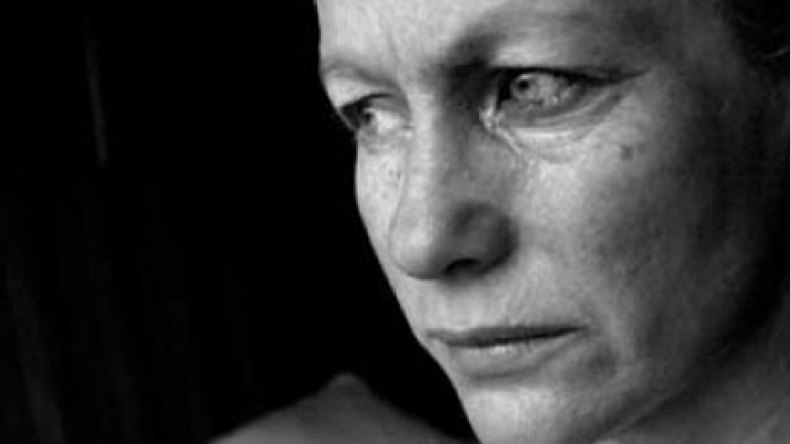 بسبب الجفاء سيلقي بي زوجي بين أفواه الذئاب!