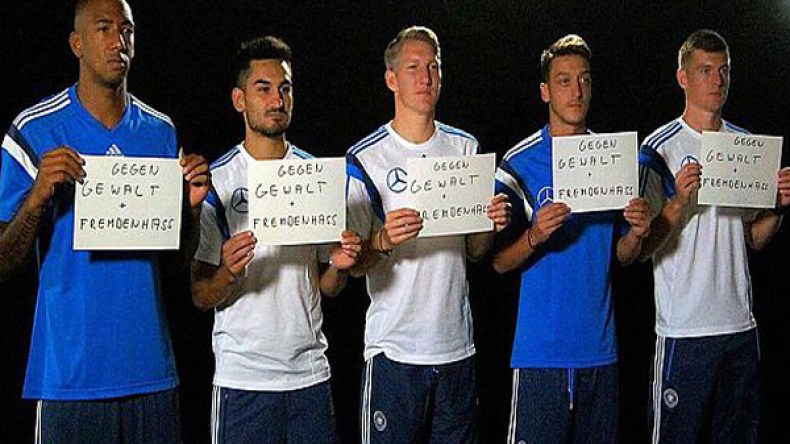 المنتخبات الأوروبية تتبنى قضية اللاجئين السوريين والعرب يتفرجون