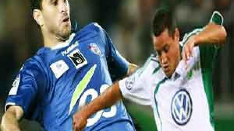 بزاز يرفض مغادرة ستراسبورغ بسبب كأسي العالم وإفريقيا