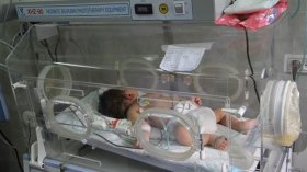 دخلت لتضع مولودها فماتت واحتجزوا جثمانها!