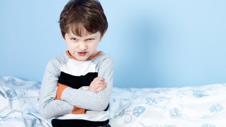 عصبية طفلك اقضي عليها بالتجاهل والتواصل