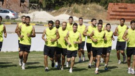 أنصار الأهلي غاضبون ويتهمون الإدارة واللاعبين بالخيانة