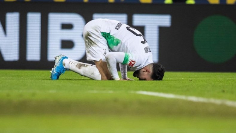 أوّل دولي جزائري سيخوض مباراة رسمية في الزّمن “الكوروني”