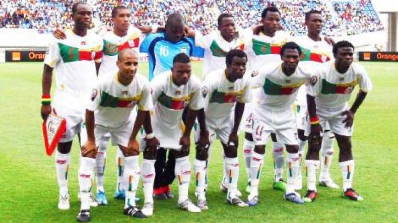 مدرب البنين يستدعي 30 لاعبا