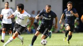 مدرب الإنتر يدافع عن بلفضيل