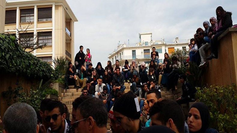 مدرسة الفنون الجميلة: لا سنة بيضاء