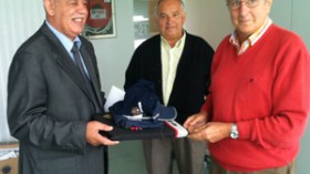 اتحادية‭ ‬الباسك‭ ‬تكرم‭ ‬سعدان‭ ‬وتقترح‭ ‬عليه‭ ‬مشاريع‭ ‬تعاون‭ ‬