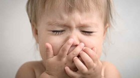 سعال الرضع.. هنا الحل