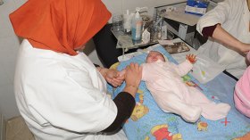 “مومس” ومتسولة يتسببان في وفاة رضيعة بالبليدة