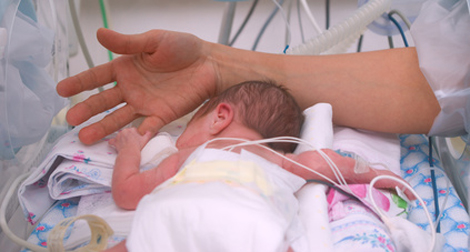 Ophtalmologie : appel à la prise en charge des nouveau-nés atteints du cancer de la rétine