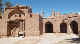 قصر فاضت أنفاسه ولم يبق منه إلا الأطلال