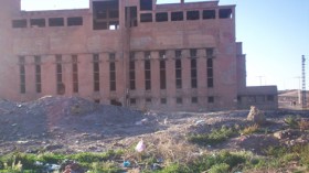 طوّر فرنسا اقتصادياً وتسبّب في إصابة عشرات العمال الجزائريين بالسيليكوز