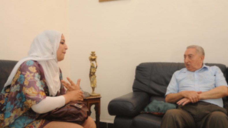 “بن يحيى أنقذ المهرجان من الفشل وبومدين أحضر ماكيبا في طائرته من غينيا”