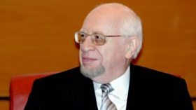 تنصيب اللجنة التقنية لصياغة الدستور الجديد هذا الأسبوع