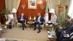 Le ministre espagnol de l’Intérieur rencontre Bedoui, Nouba et Lahbiri