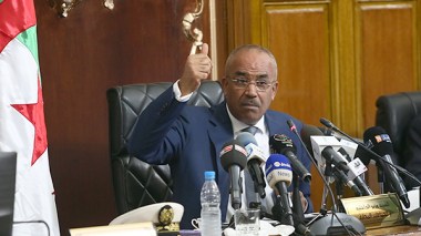 Bedoui menace les partis « boycotteurs »!