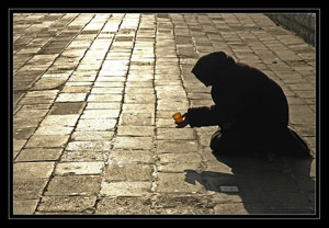 10 years imprisonment for beggars in Algeria