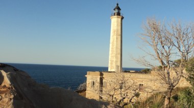 Béjaïa: une famille de 4 personnes périt après une chute du haut d’une falaise