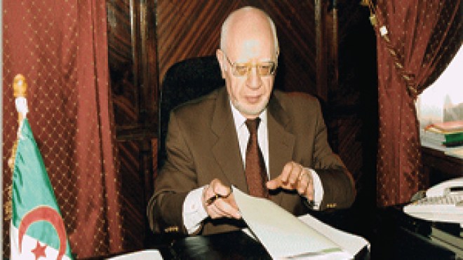 بجاوي يعود إلى الواجهة الأممية بتزكية من بان كي مون