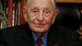 الموت  يهزم  السفّاح  بيجار  ويدفنه  عاريا  في  مقبرة  الحساب