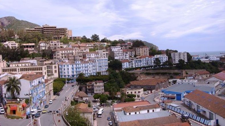 فطموش: سفراء أوروبيون يقترحون مساعدة مهرجان بجاية